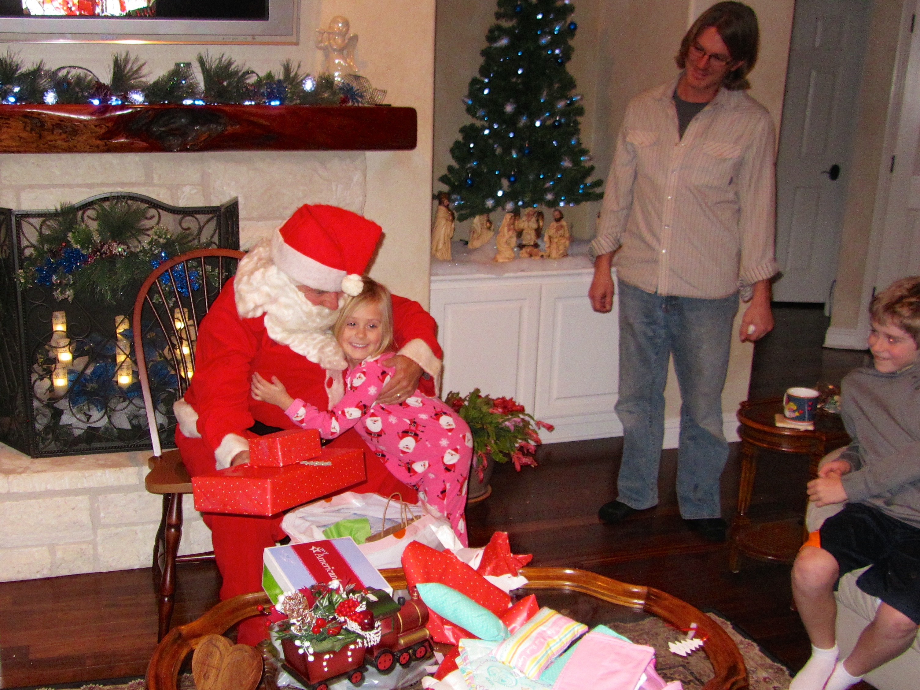 2013-12-23 21-12-27 Hildebrand Christmas.jpg